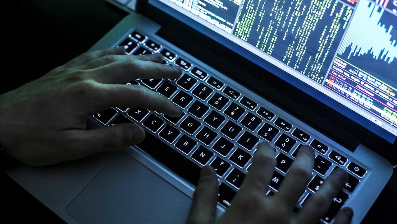 Truffa da 40mila euro  con un’e-mail hackerata