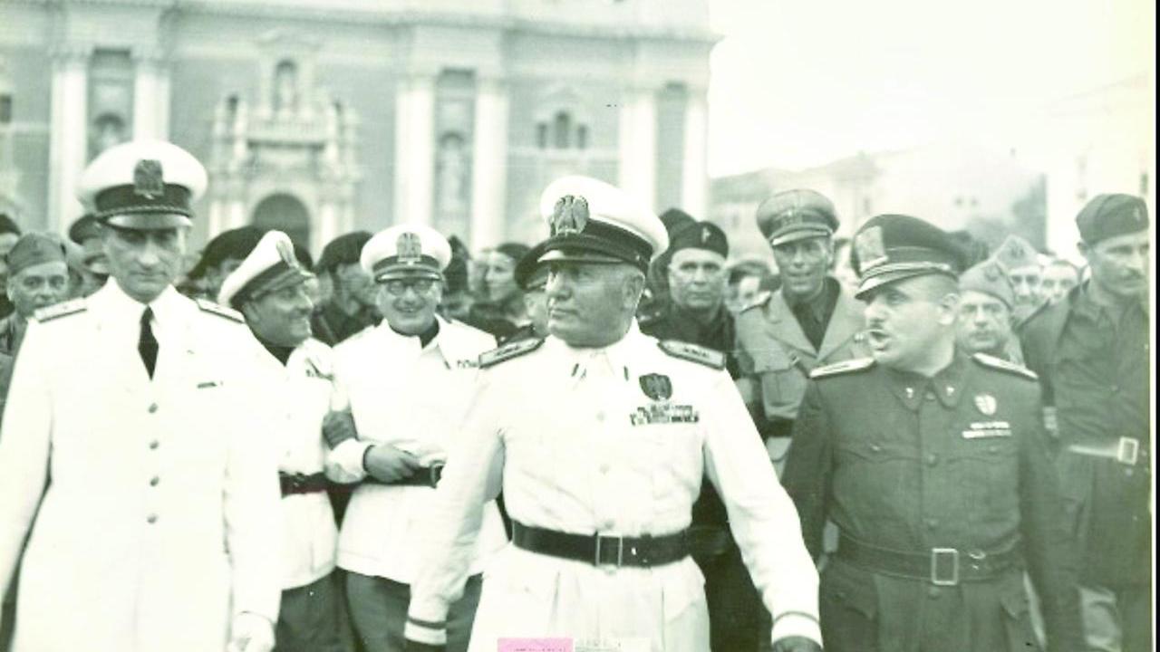 Cittadinanza a Mussolini: Forza Italia chiede la revoca a Carpi