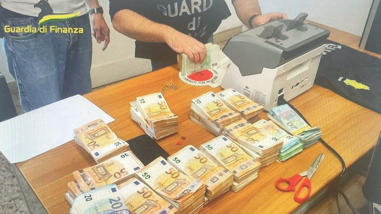 Soldi sequestrati durante un'operazione