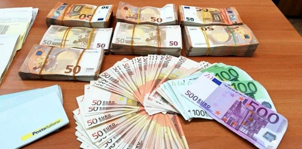 Finiscono in un garage di Montemurlo i soldi riciclati dagli imprenditori cinesi