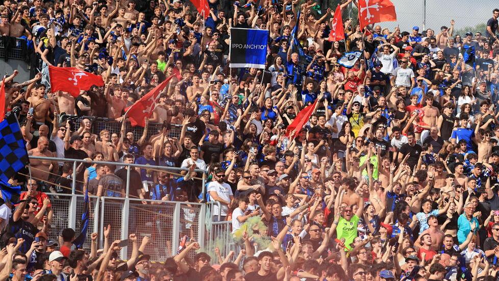 I tifosi all'Arena (foto Stick)
