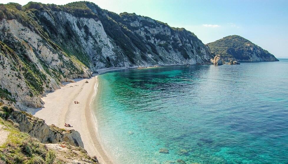 
	Una spiaggia dell'Elba


