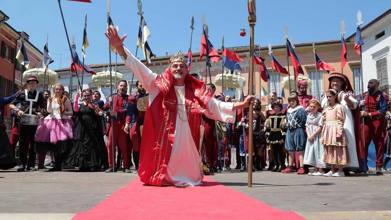 A Guastalla è tempo di Gnoccata: elezione del Re, corteo e gnocchi per tutti