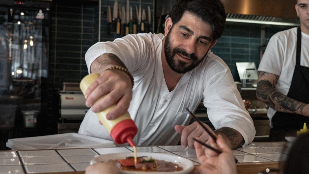 Chef sardo e sapori giapponesi, alla trattoria Gaijin Izakaya ogni piatto racconta una storia