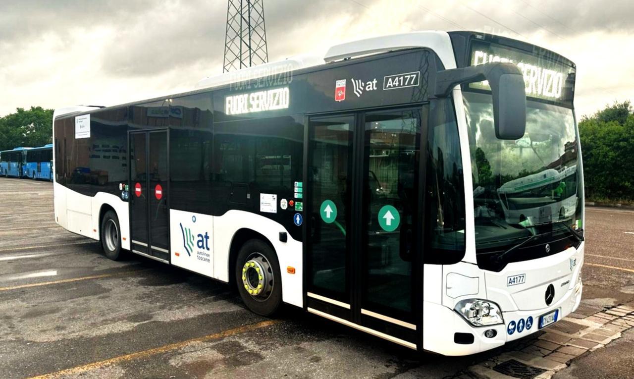 Prato, arrivano i bus ibridi che fanno risparmiare l’8% di gasolio e sono meno inquinanti