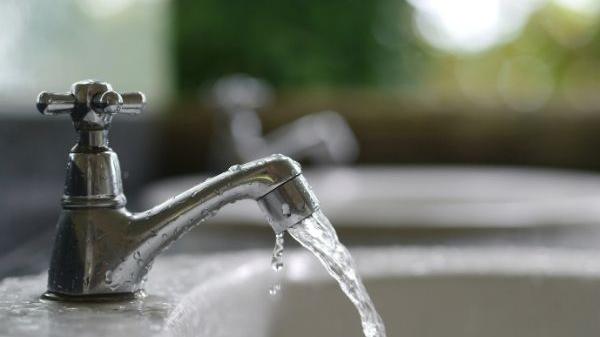 Lucca, annullato il consiglio comunale sull’acqua