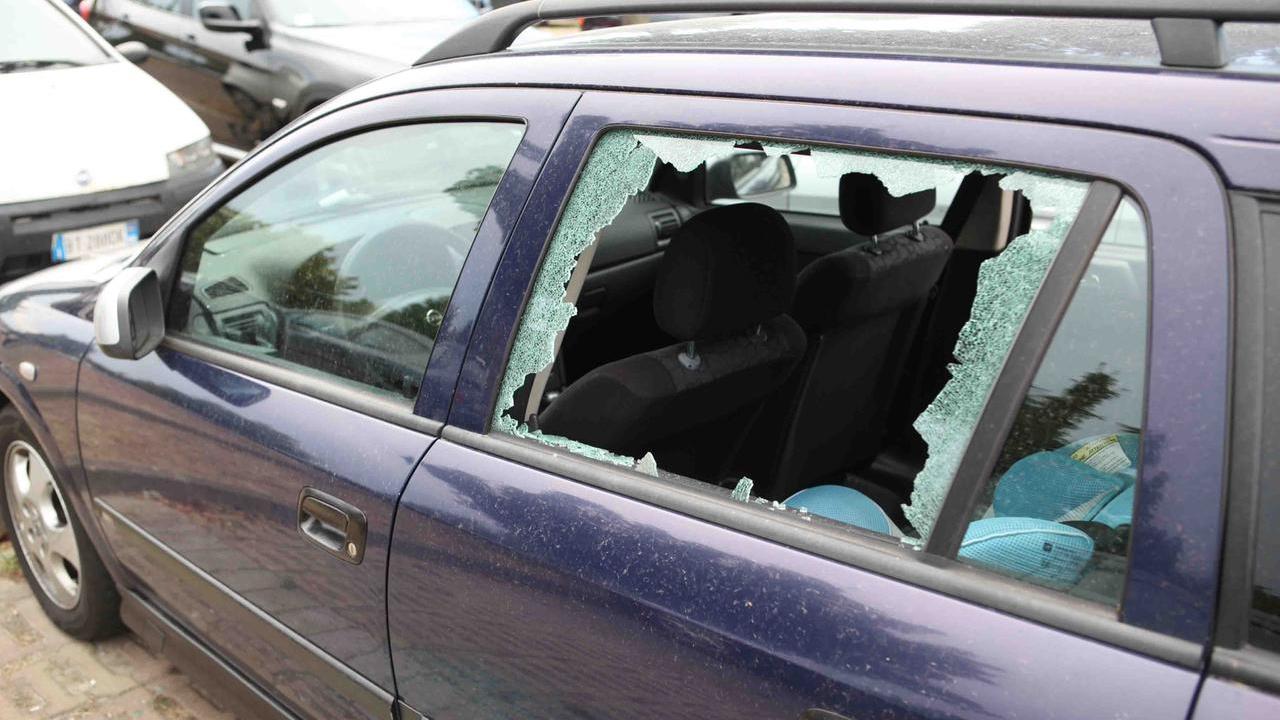 Auto vandalizzate: il Comune stanzia un fondo. Ecco come ottenere il risarcimento