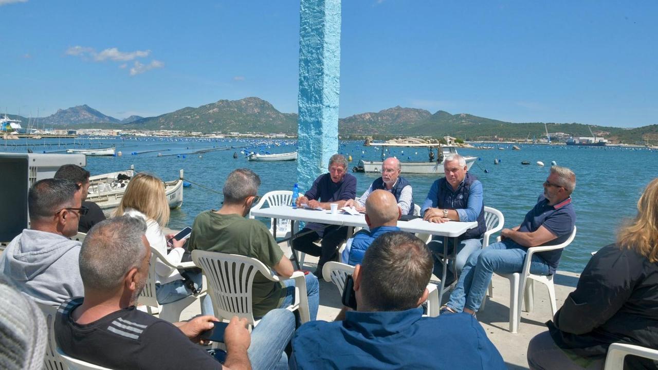 Olbia, mitilicoltori sul piede di guerra: «Non siamo i nemici dello sviluppo del golfo»