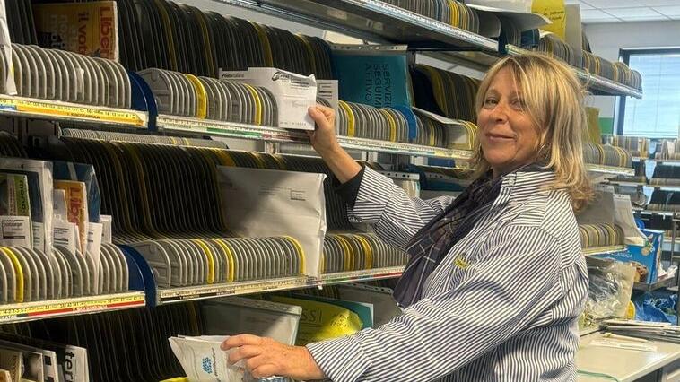 Longastrino, postina e mamma di tre gemelli: «Quante soddisfazioni»