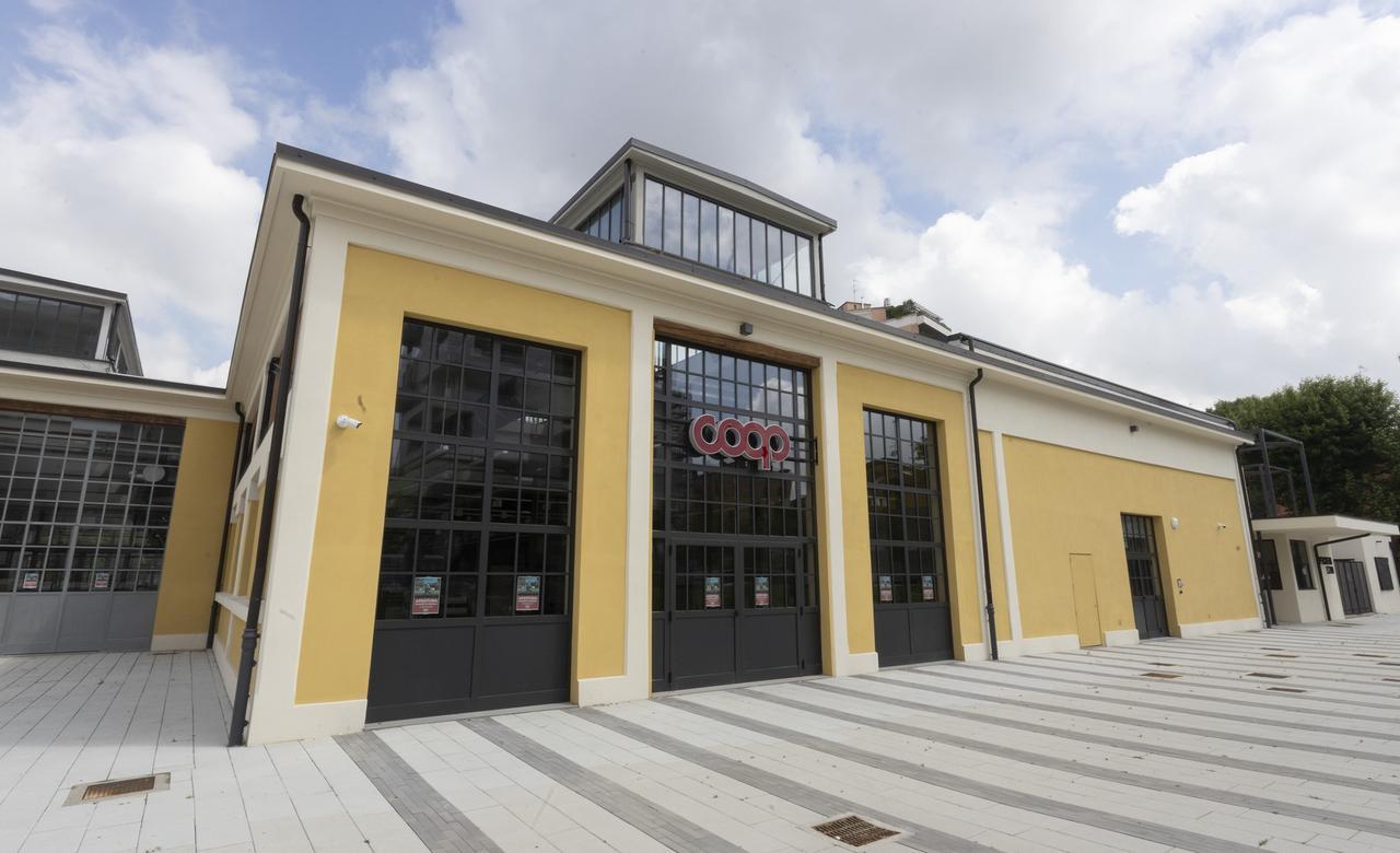 
	La nuova Coop all'ex Amcm

