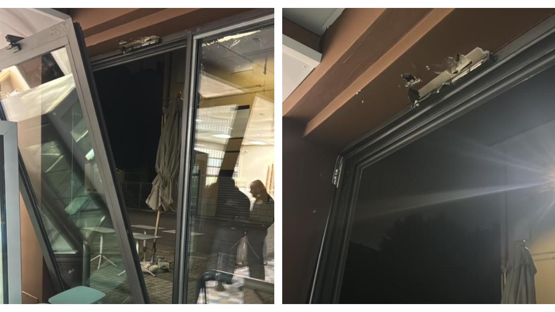 La porta a vetri di Bloom forzata