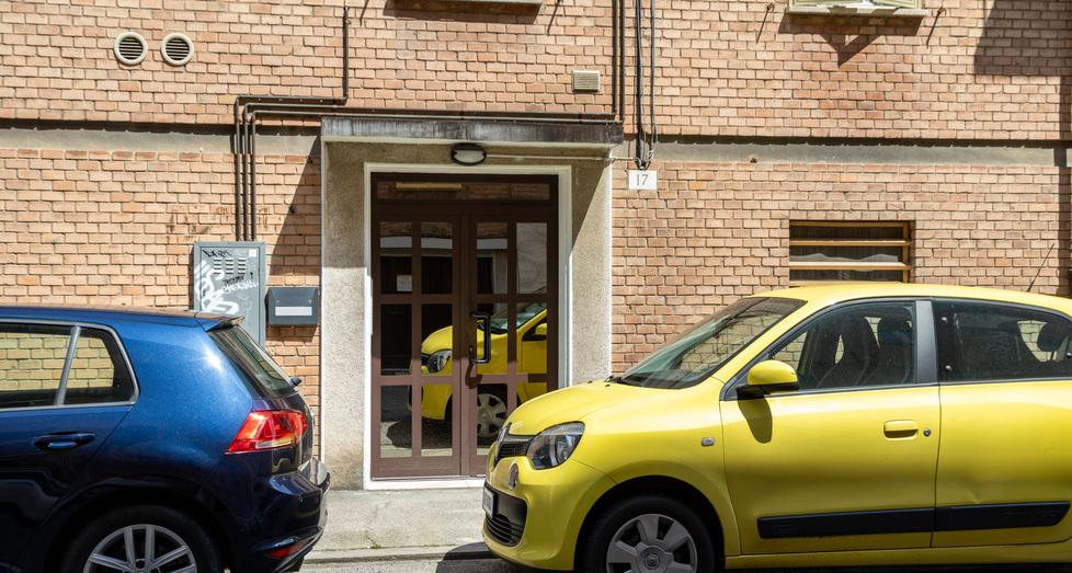Biciclette, olio e vino. Ladri scatenati nelle cantine del centro città