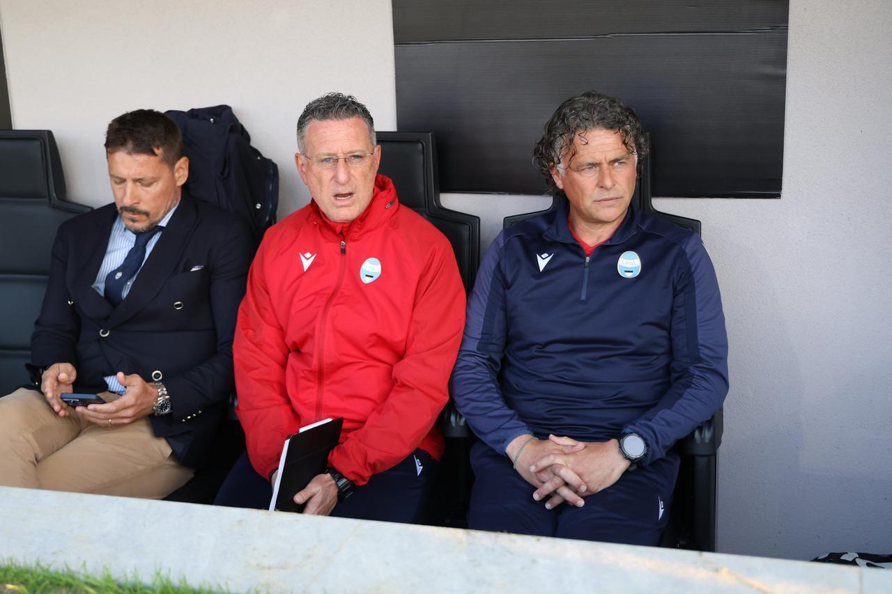 Baldini e le alchimie mai messe in pratica, Spal imbarazzante