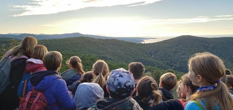 Un’escursione sui Monti livornesi (foto Fb Monti Livornesi)