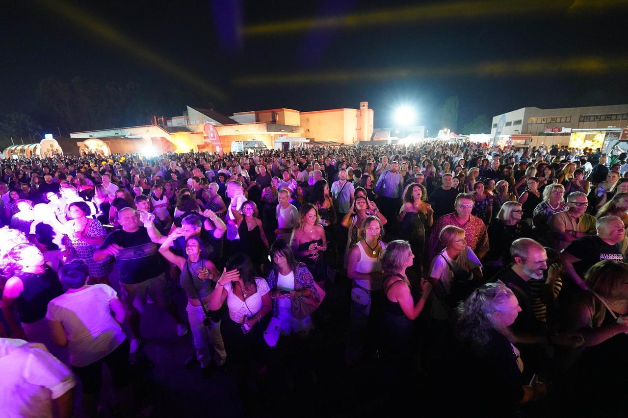 Marabù Celebration 2025: 24 serate tra musica, comicità e solidarietà. E sbarca anche in Romagna