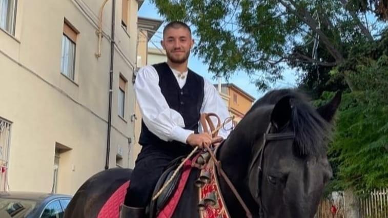 L’assassino di Marco Mameli ancora non ha nome, una fiaccolata per ricordare il 22enne