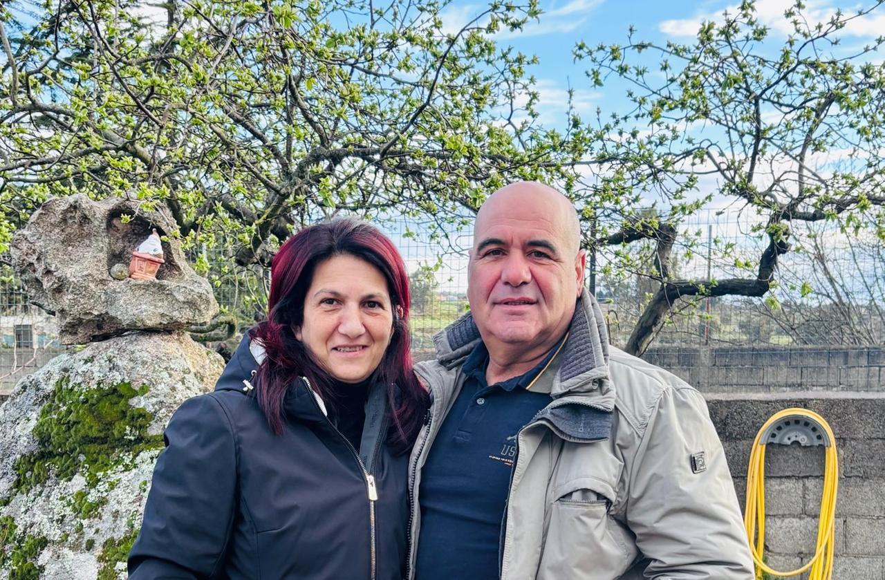 
	Giovanni Farina e Daniela Marongiu, priori della festa di Santu Frantziscu

