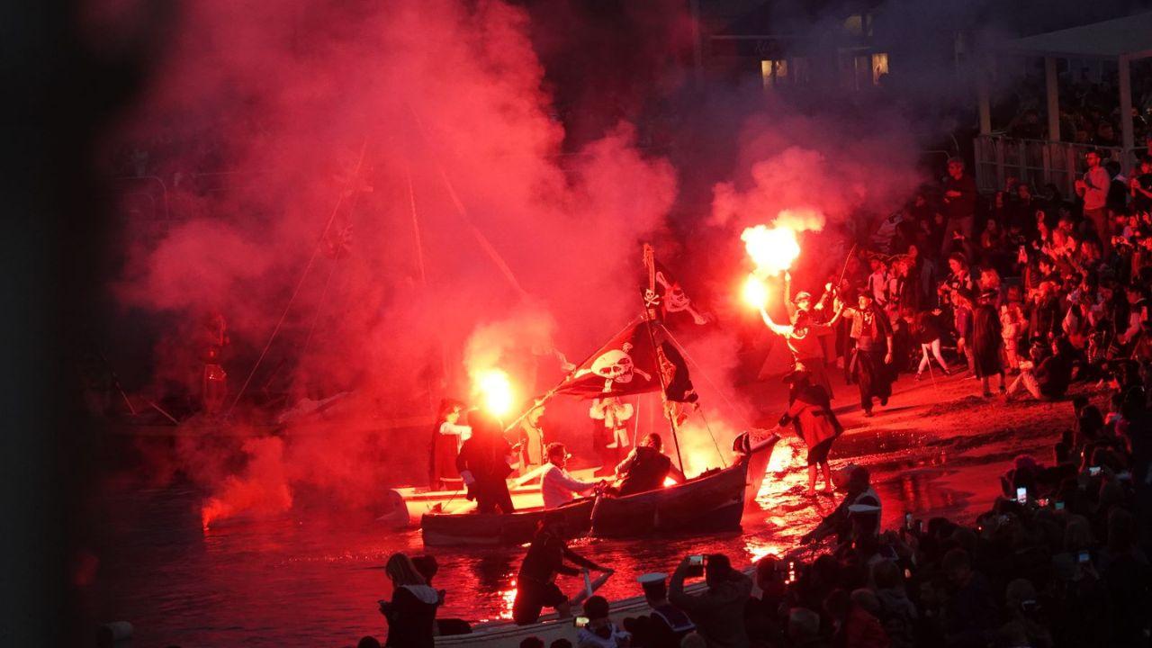 Un momento dell'evento la "Notte dei Pirati" a Porto Ercole (foto Enzo Russo)