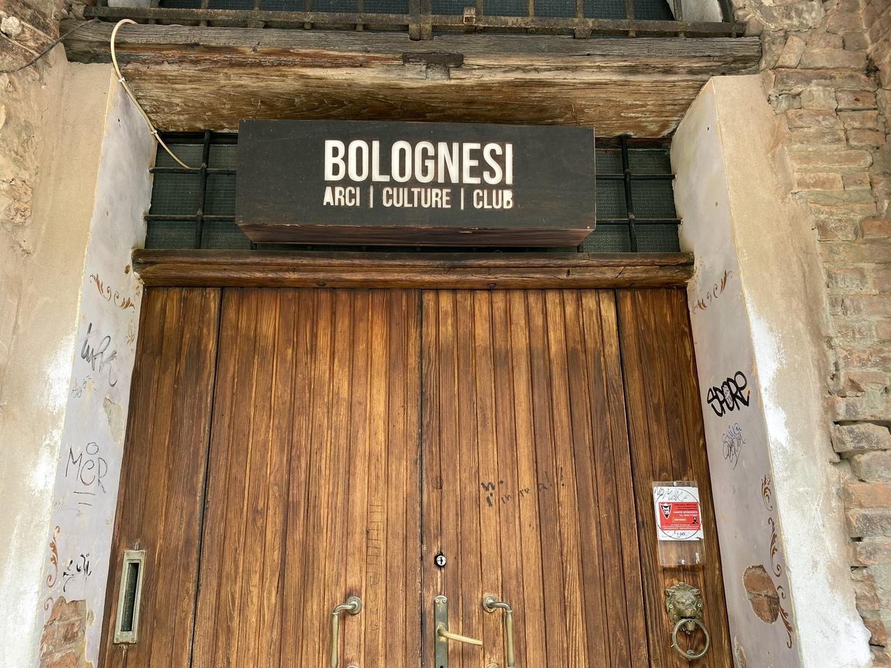 Ferrara, firme pro Arci Bolognesi. Ma una vicina protesta: «Rumore e sporco»