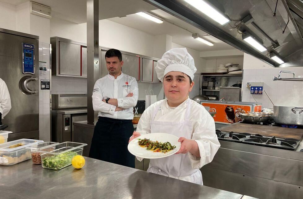 Tommaso Morelli vince il contest con i tortelli a forma di bottone: «Non seguo Masterchef ma mia nonna»