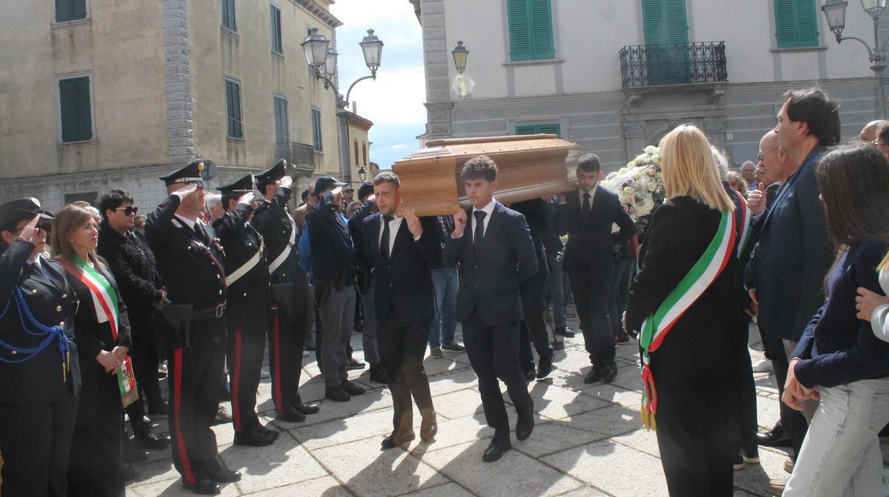 Folla a Luras per l’ultimo saluto all’ex sindaca Marisa Careddu