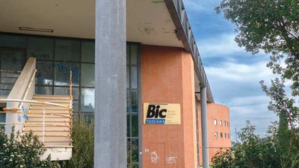 Piombino, nuove ombre sull’ex Bic: progetto scuola a rischio<br>