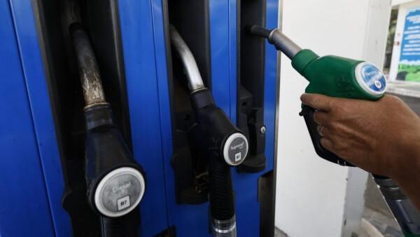 Carburanti, nuove accise: il diesel ora costa di più, diminuisce la benzina