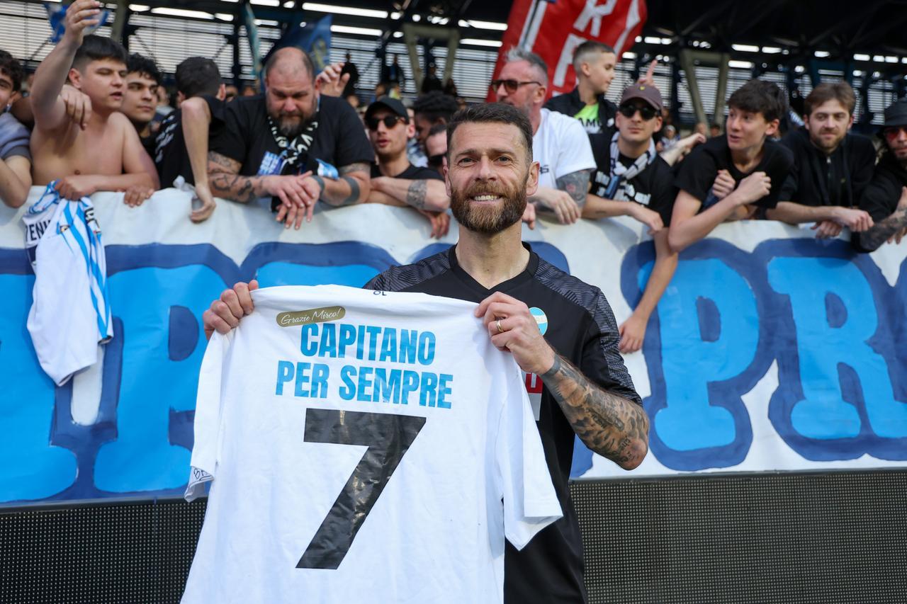 The last dance per cinque spallini. Capitan Antenucci non è da solo