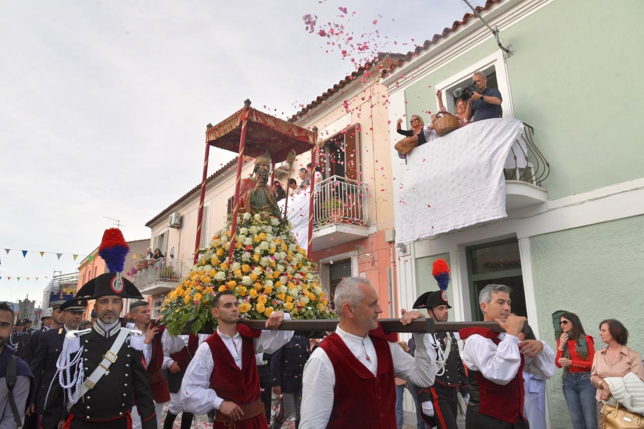 
	Un momento della processione di San Simplicio (foto di Vanna Sanna)

