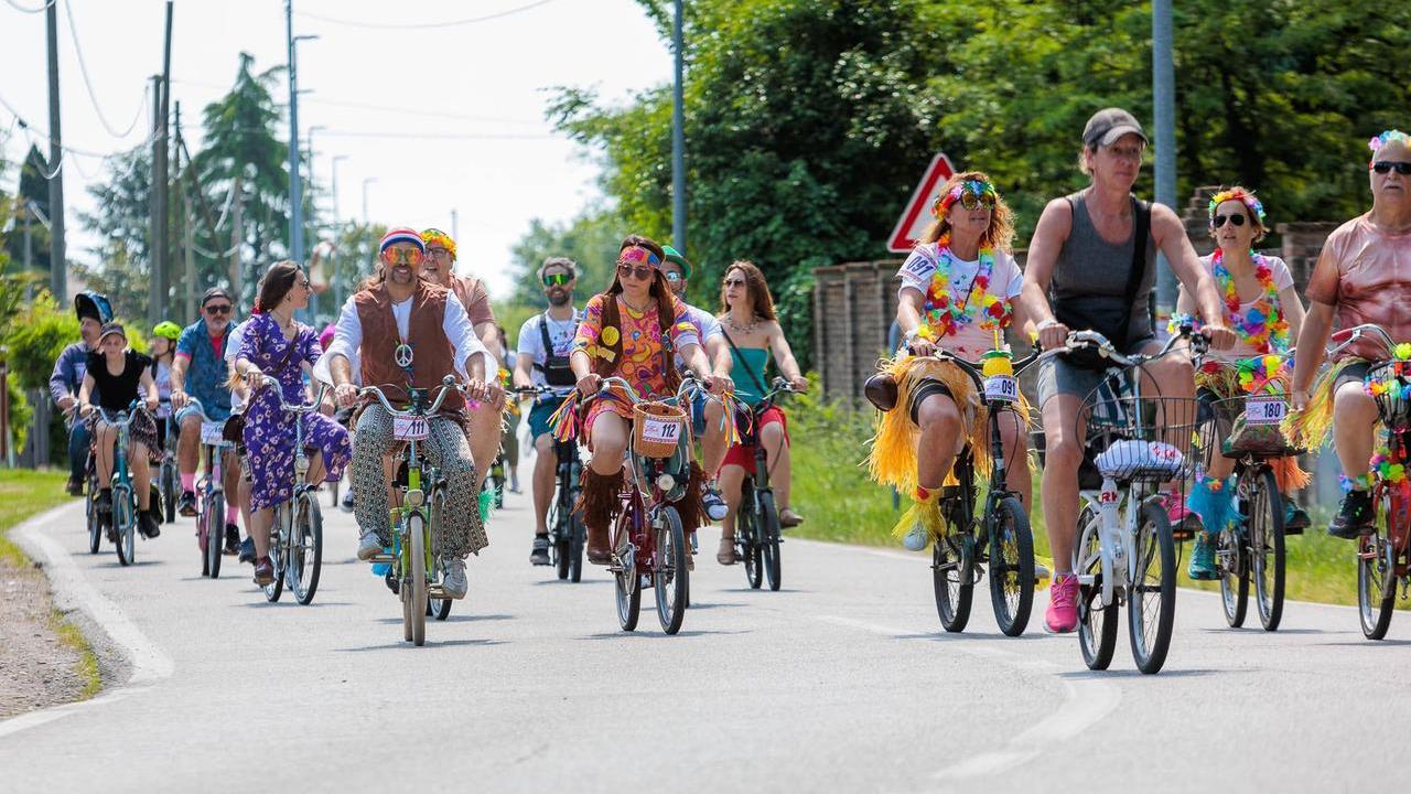 Invasione colorata a Ferrara. È la carica delle Grazielle