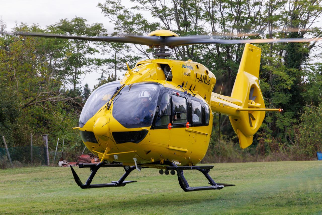 Bondeno, scontro tra auto e moto sulla Virgiliana. C’è un ferito