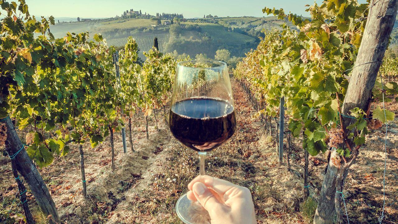 
	Tra le cantine pi&ugrave; amate online, quattro sono toscane

