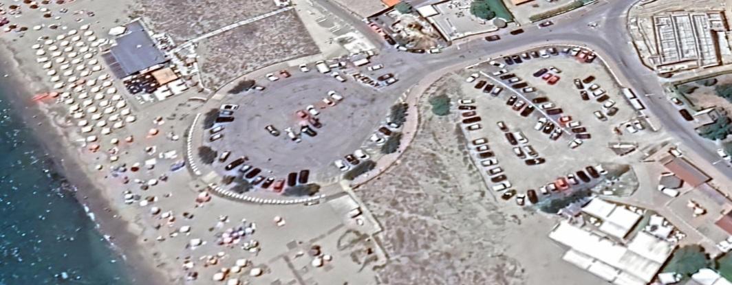 La Rotonda di Platamona si rifà il look e dice addio alle auto