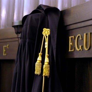 «Perseguitato da Giorgia Meloni. La premier mi ha rubato il Dna»