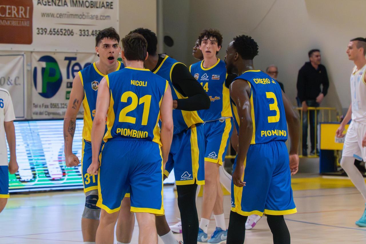 Basket, il Golfo centra la salvezza
