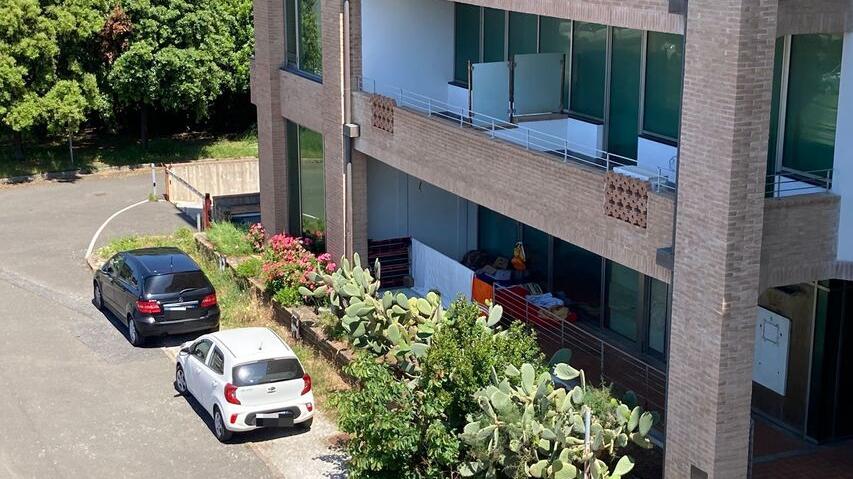 Rosignano, dopo lo sgombero nuovi bivacchi: senza pace l’ex Caravanserraglio<br>