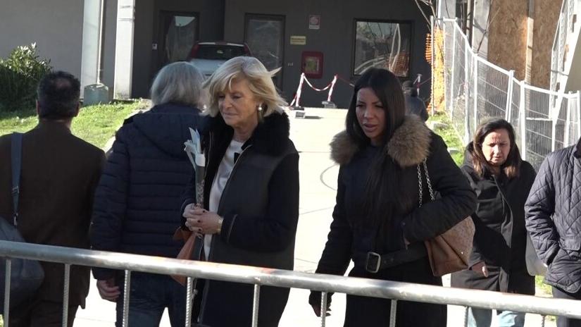 Martina Mucci all’uscita dal Tribunale insieme all’avvocato Costanza Malerba