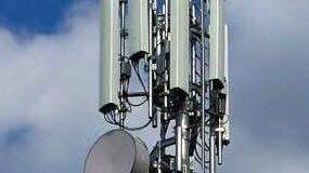 Sì all’antenna telefonica a Lunata: il Tar sconfessa il Comune