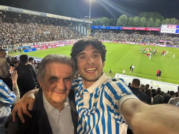 Ferrara, oltre 1.000 km per riportare il nonno allo stadio: «Certe gare non si saltano»