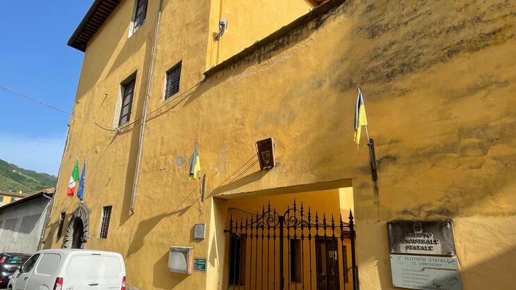 Pescia, il caso nuovo Lorenzini. «Stanziati 200mila euro per la progettazione»