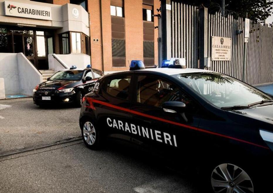 
	I carabinieri indagano sugli episodi denunciati

