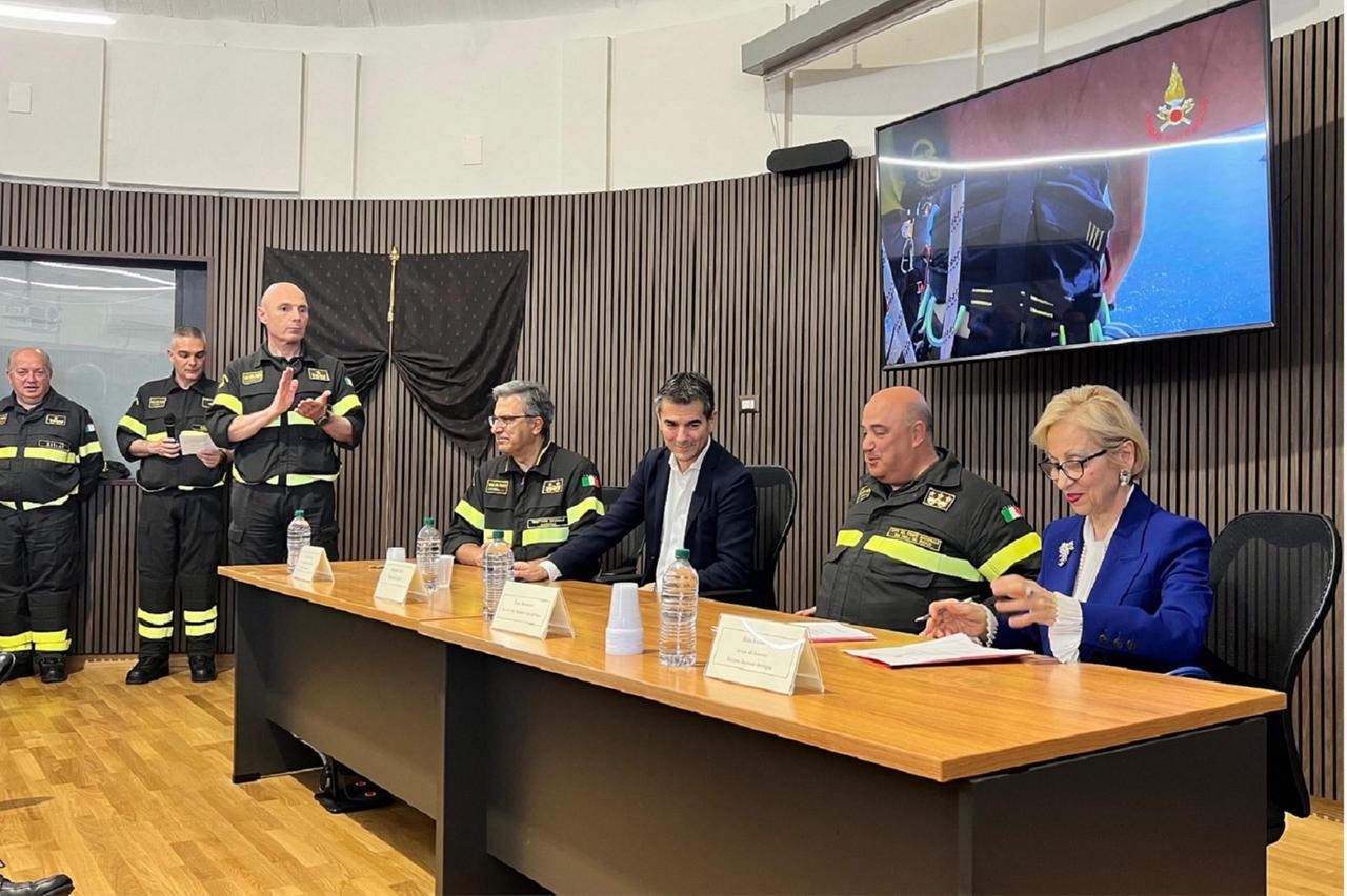 I Vigili del fuoco comprano la caserma dal Comune