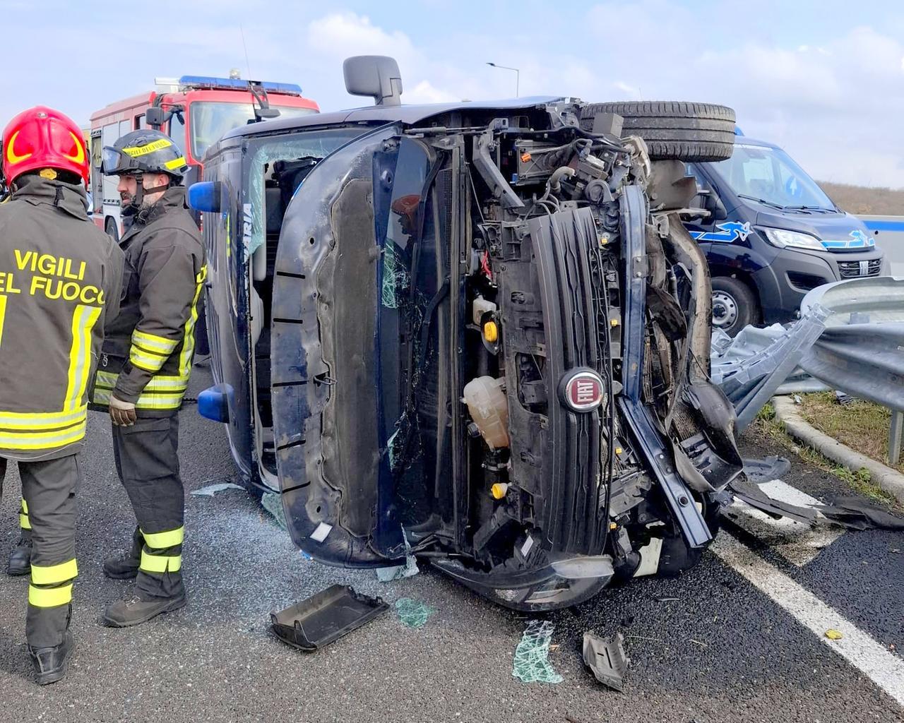 Furgone della penitenziaria si ribalta: detenuto ferito chiede il risarcimento