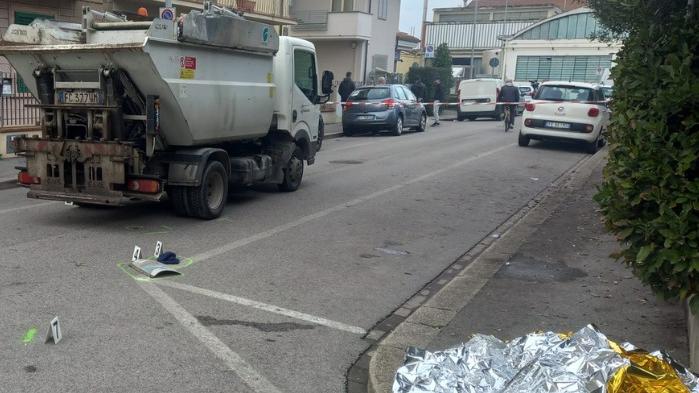 La scena dell'incidente in via Busento
