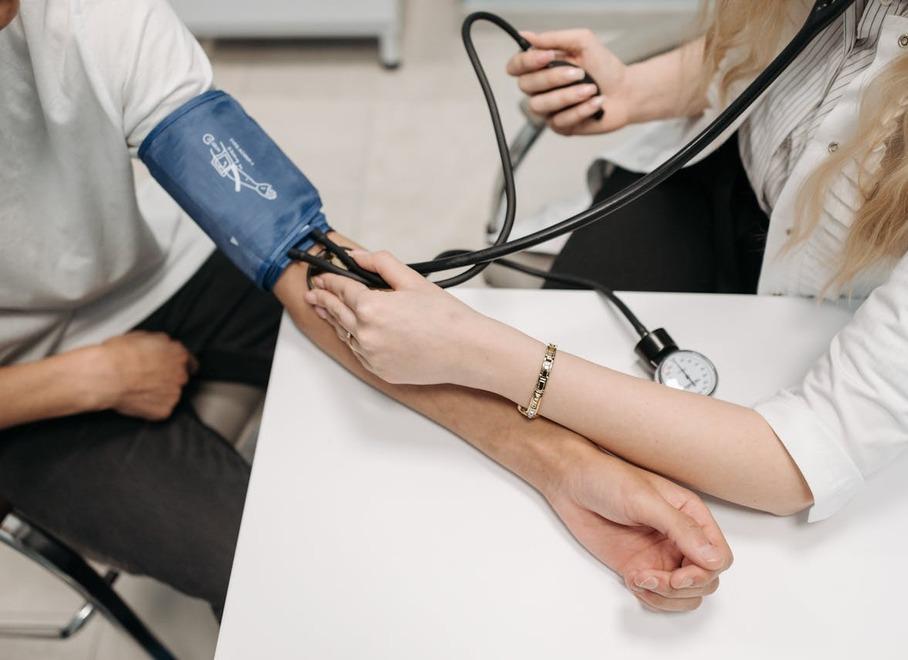 Ferrara, rivoluzione nella sanità ma partenza in salita: mancano cento medici