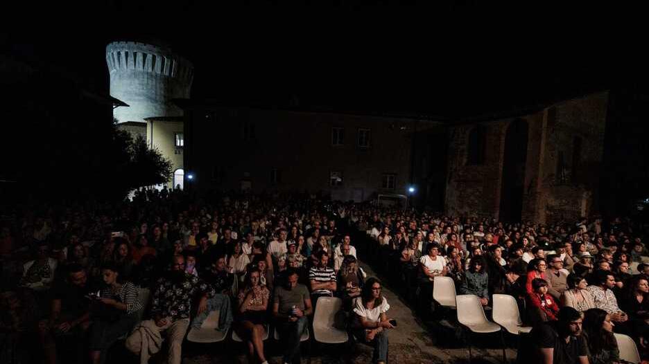 Livorno: l'estate della Fortezza Vecchia con The Trammps, Laura Morante, Alessandro Benvenuti, Ruggeri e Placido & co.