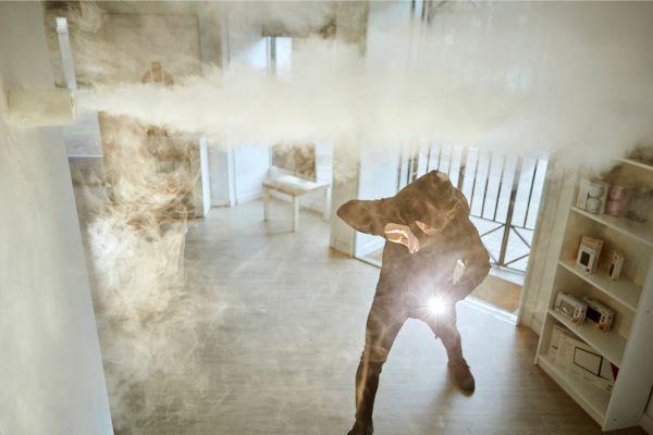 Un "nebbiogeno" in azione (foto d'archivio)