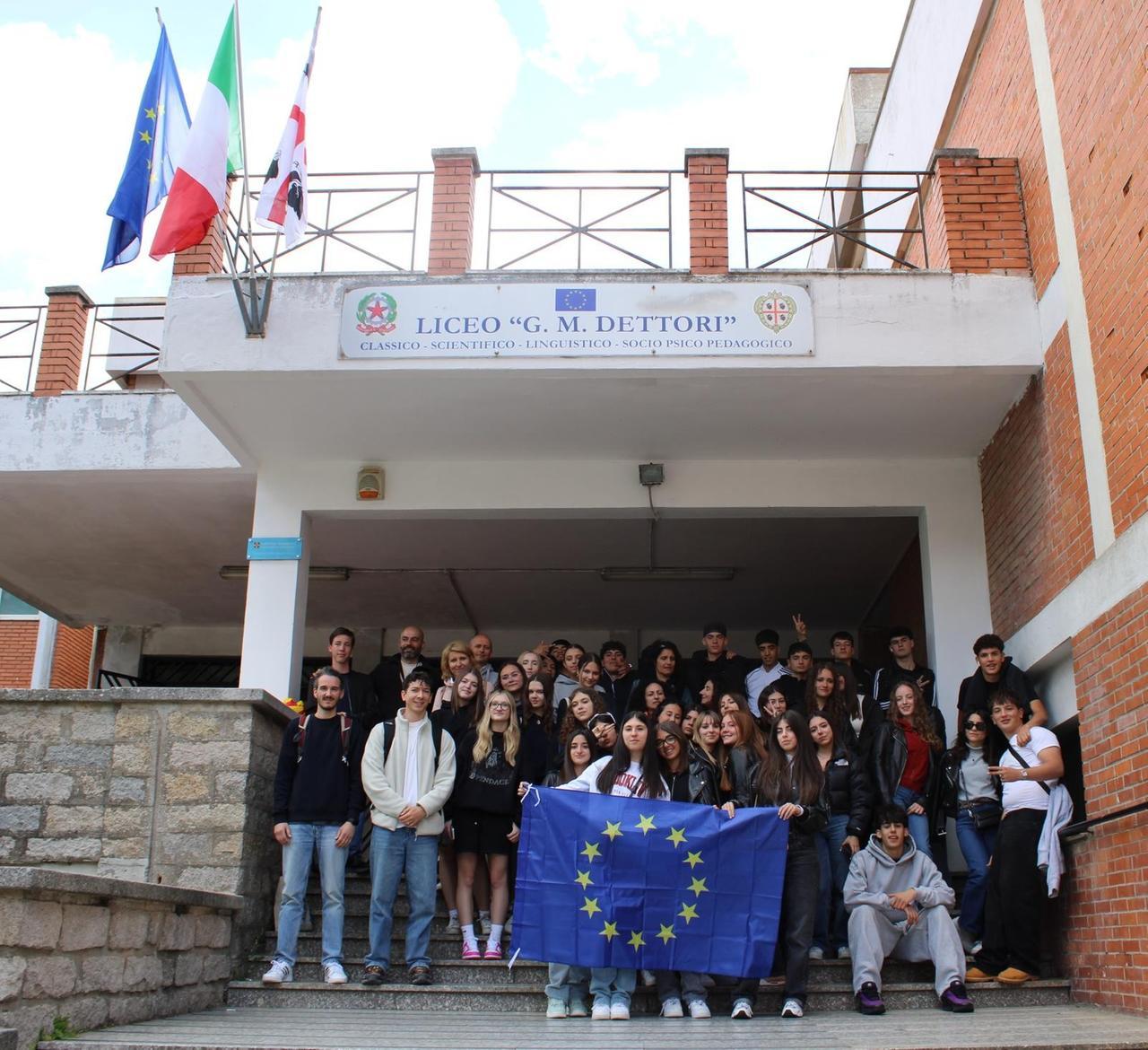 Erasmus, alunni e prof stranieri invadono Tempio e scoprono la Gallura