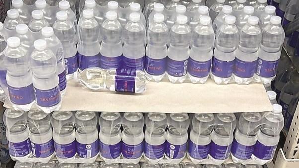 L’acqua San Martino torna sugli scaffali ma per i lavoratori è buio fitto: il punto sulla vertenza