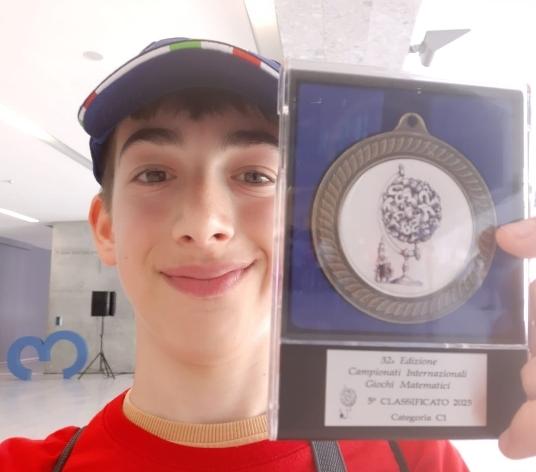 Luca, il genietto della matematica. A 12 anni da Ferrara è quinto in tutta Italia